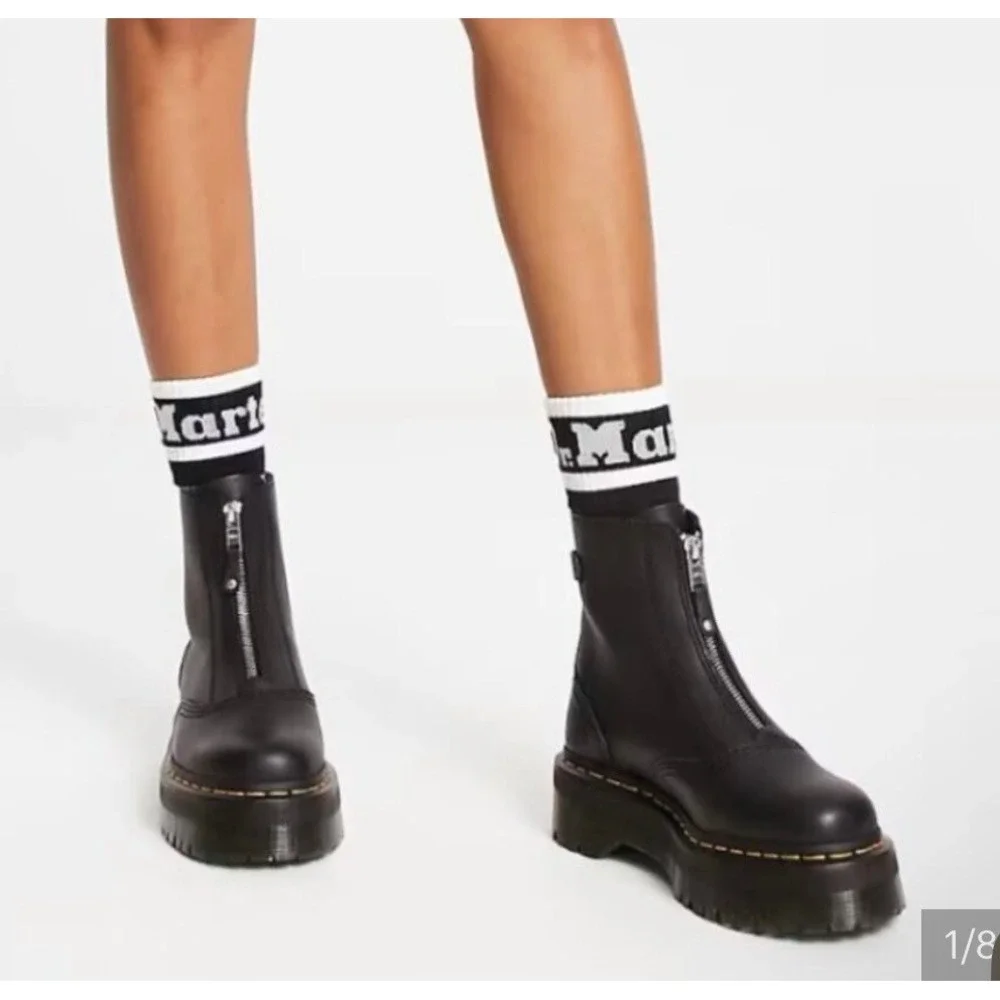 Dr. Martens Jetta Zip Up Platform Boot Sendal Leather Black 7